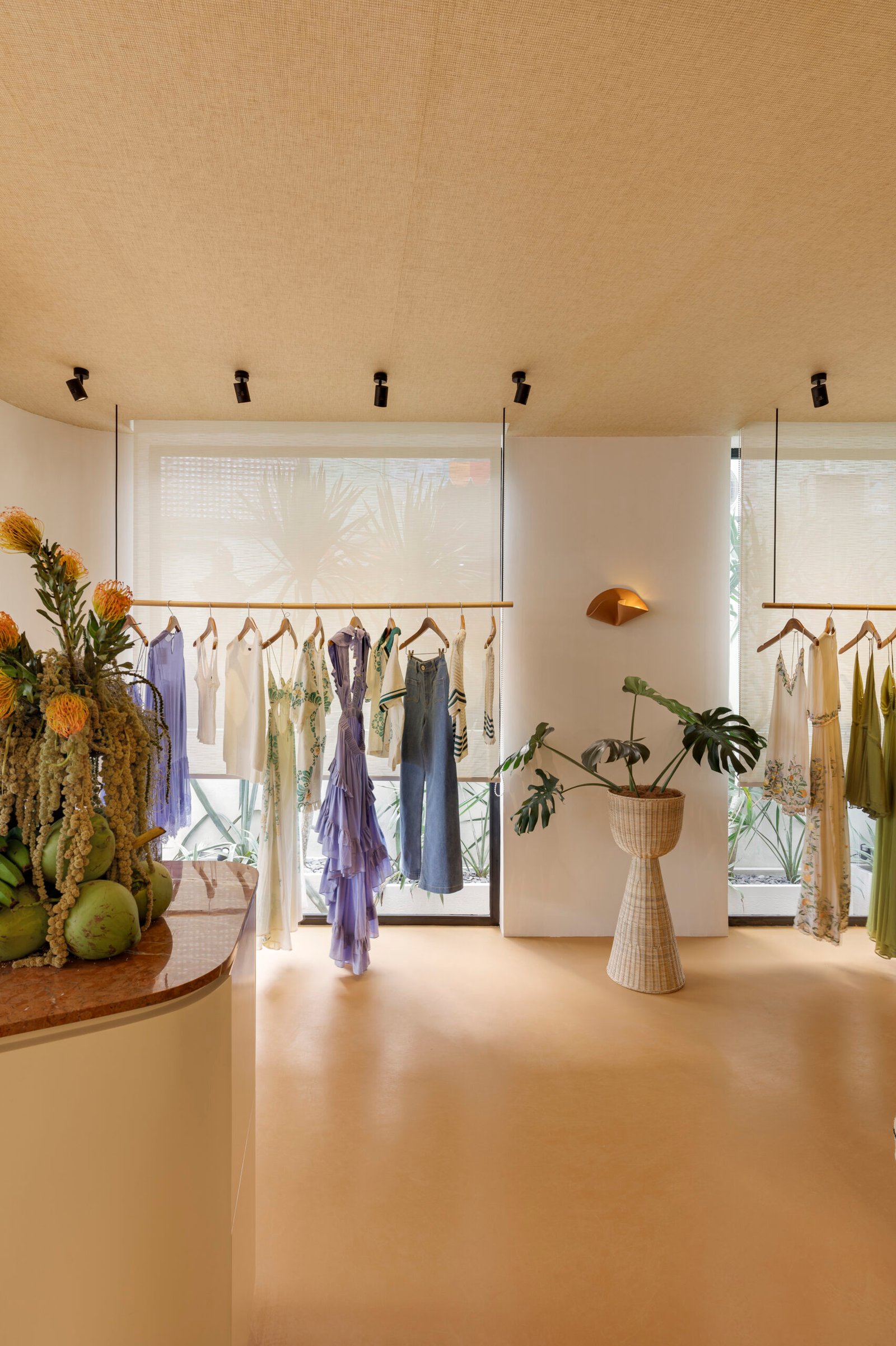 magali pascal store oberoi 13