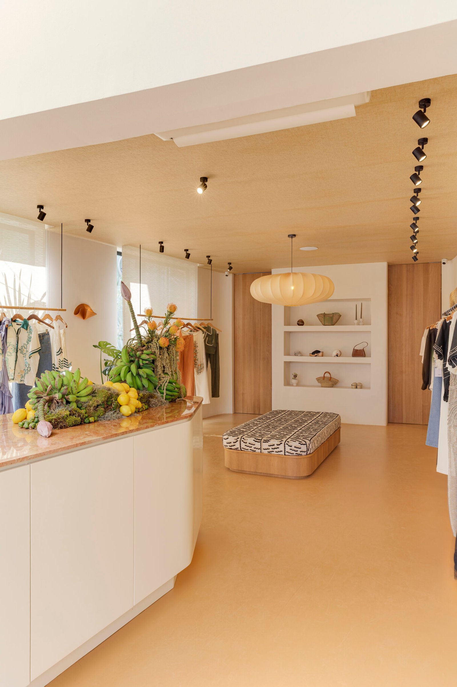 magali pascal store oberoi 19