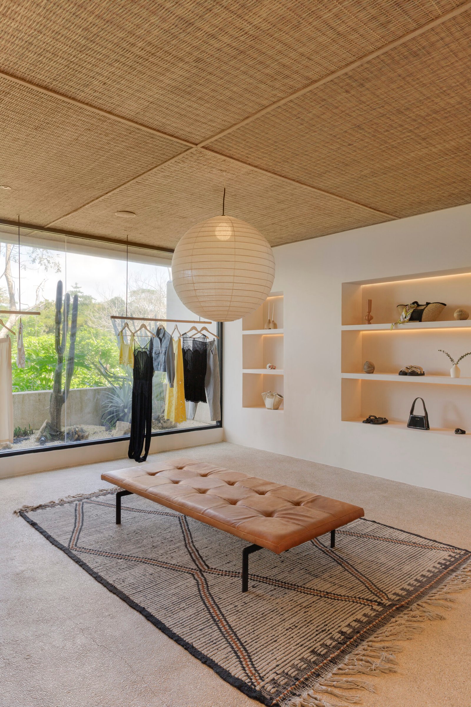 magali pascal store uluwatu 16