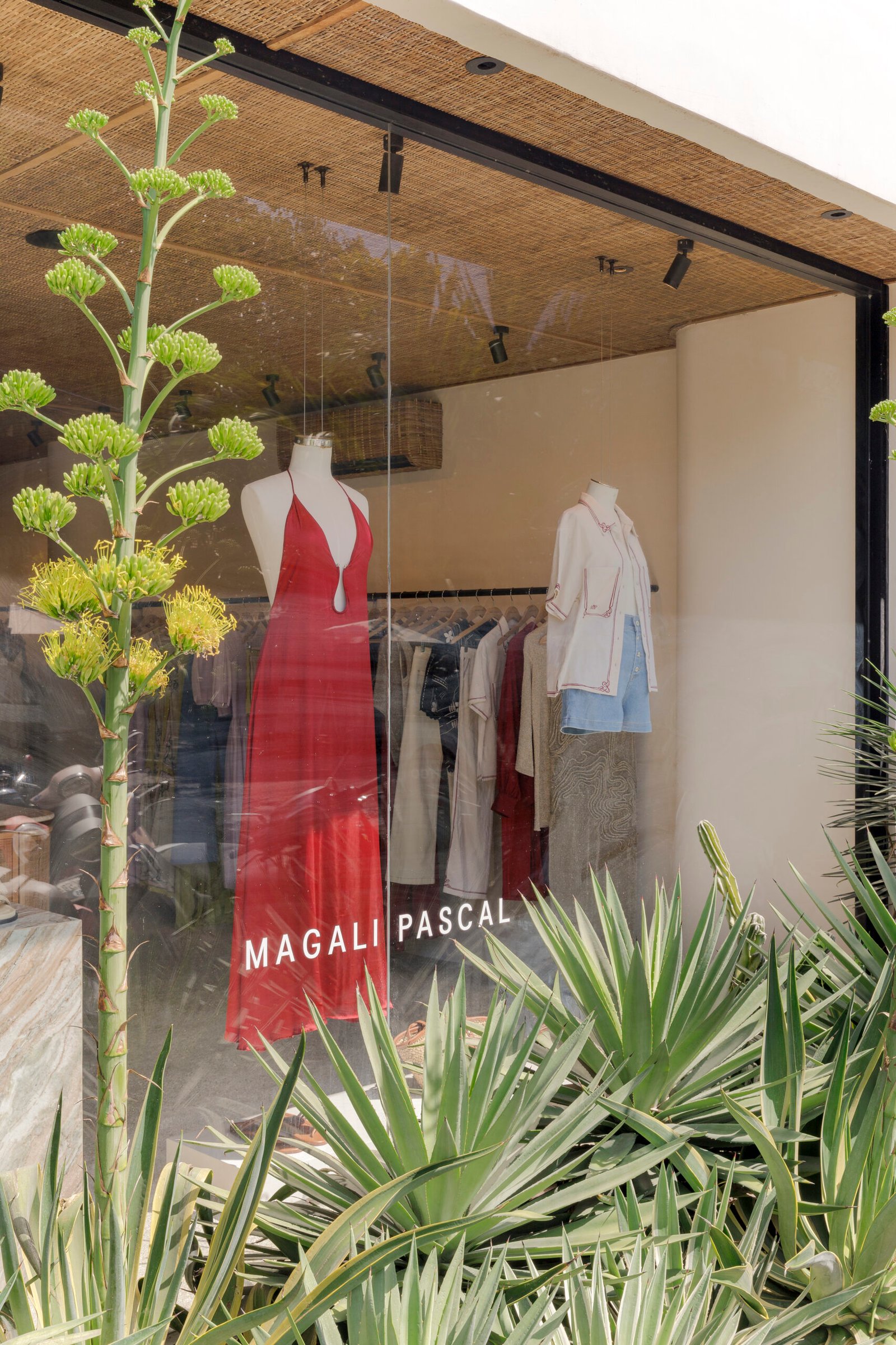 magali pascal store uluwatu 29